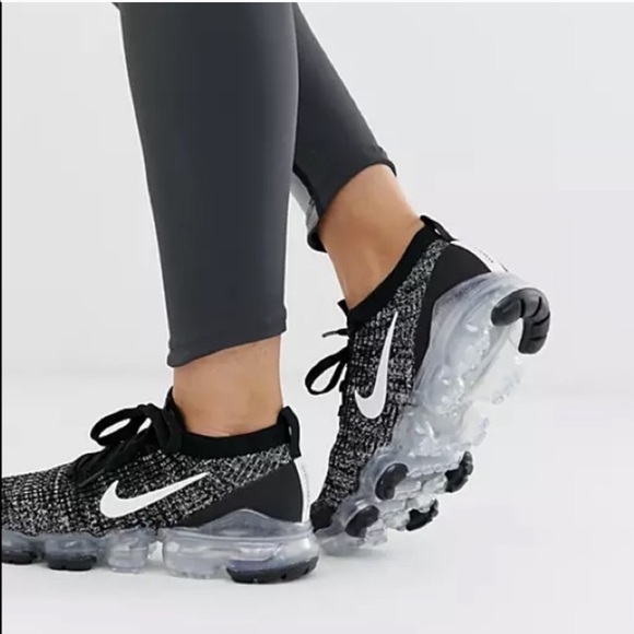 Nike Shoes - Nike AIR Vapormax Flyknit Sneakers Shoes